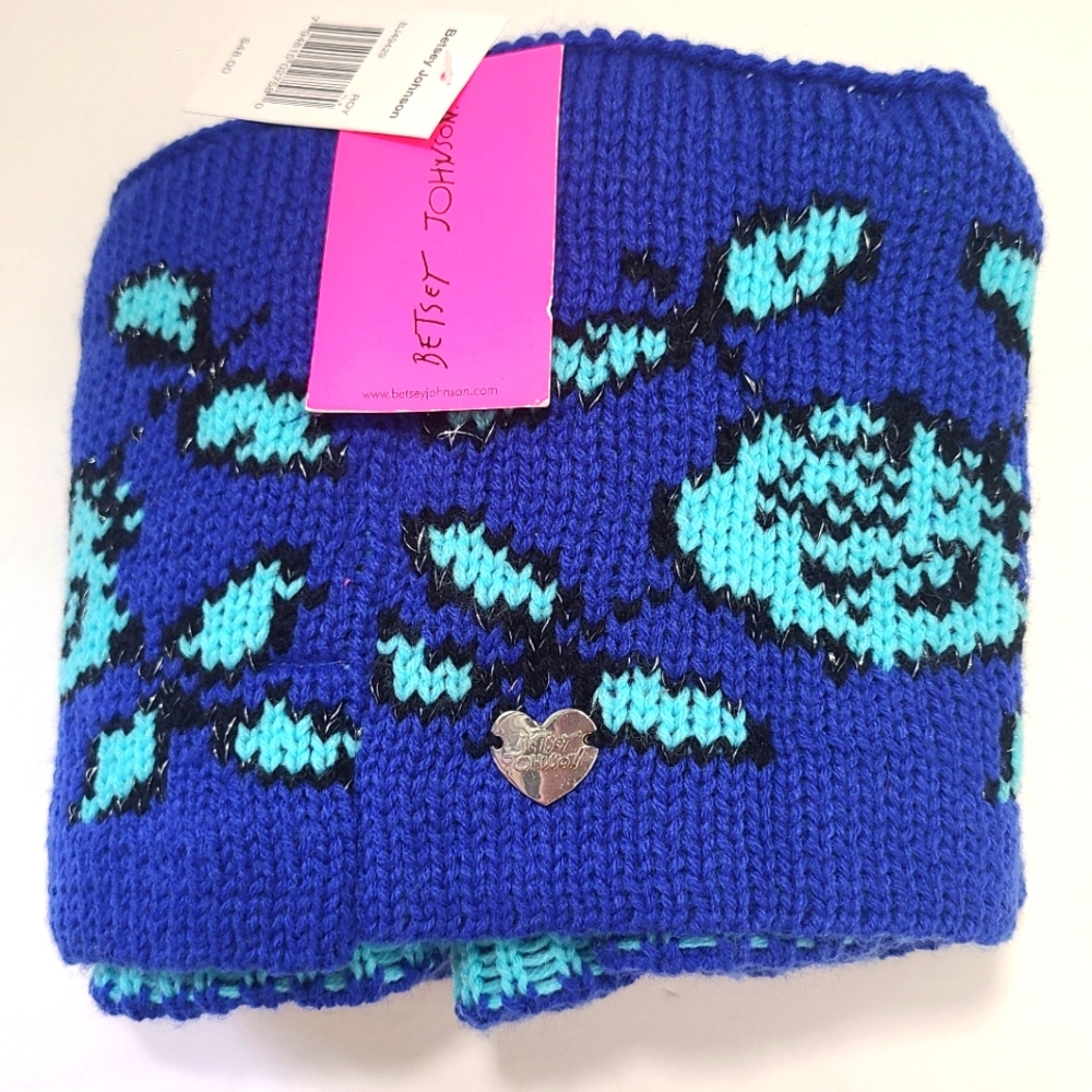 Betsey Johnson "Vintage Rose" Pattern Royal Blue & Aqua Knit Infinity Scarf NEW